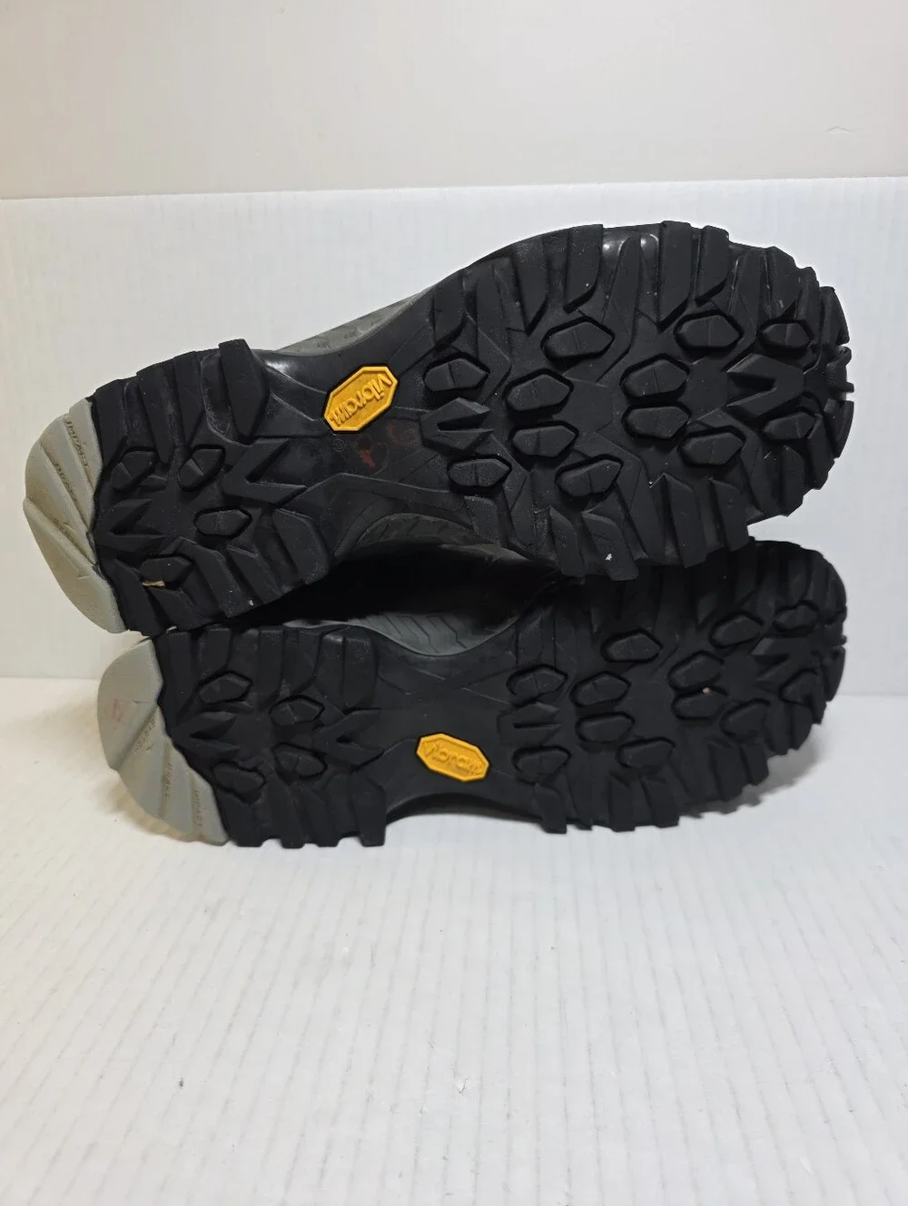 La Sportiva Spire GTX Women's Size 7.5 Trail Running Shoes Gray